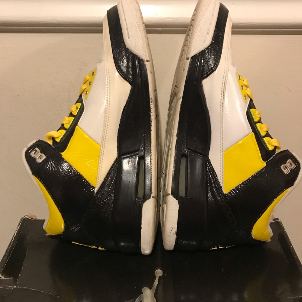 Jordan Retro 3 custom - Picture 3 of 11
